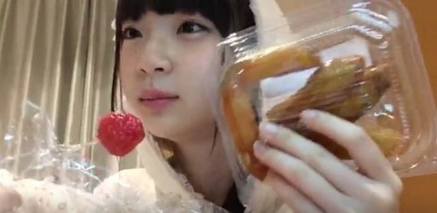 【NGT48】荻野由佳がSHOWROOM配信してるホテルがボロ過ぎwww