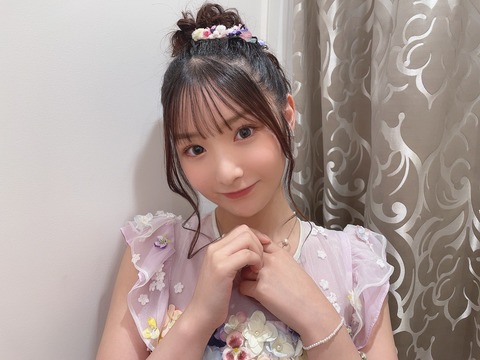 【悲報】チーム8藤園麗さん、親ガチャに大成功したにも関わらずAKB48では伸び悩んでしまう…