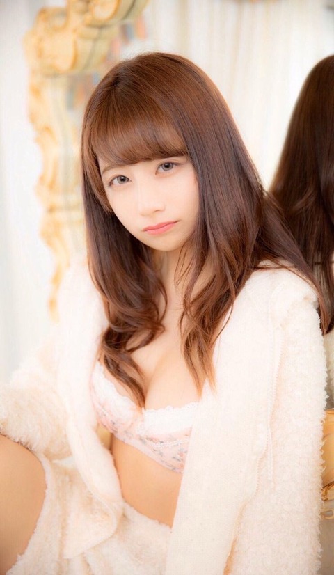 【悲報】AKB48チーム8新静岡・鈴木優香さん 「ドエ口い衣装でのコスプレ配信しようとしたら、マネージャーさんにNG出されてできなかった」