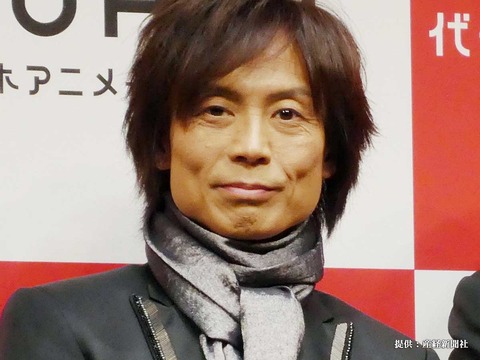 つんく♂「アイドル写真集のギャラは激安で全然儲からない。一番儲かるのはグッズ物販」←これマジ?