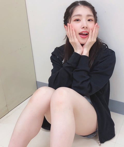 【AKB48】さっほー「 つるんつるんになって無駄に触ってしまう🤩 」【岩立沙穂】