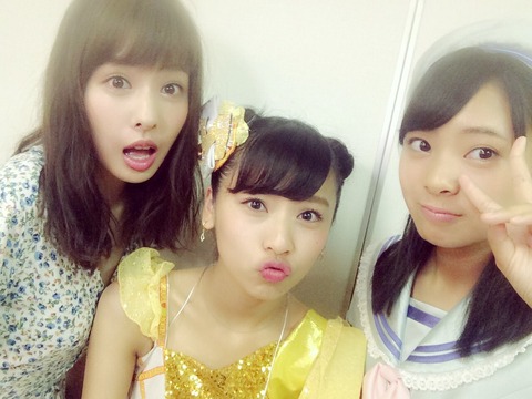 【画像】NMB48の山田姉妹が一緒に写ってるやんけ！【山田菜々・山田寿々】