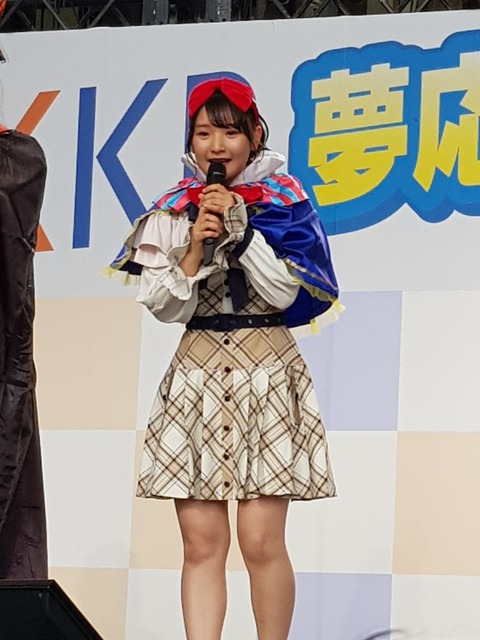 【画像】チーム8メンバーのハロウィン仮装が中途半端すぎるｗｗｗ