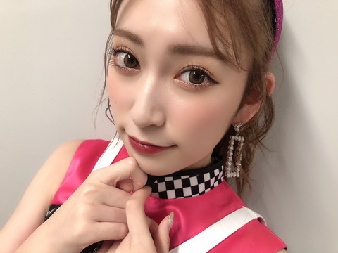 【悲報】NMB48吉田朱里さん、iPhone11 proを買ったのにバックアップ出来ず修理行きwww