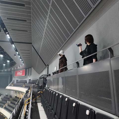 松任谷由実のライブ、観客から『注釈席』が「ユーミンも演出も見えない」「演出全くわからず」の声…スタッフ謝罪＆理解求める