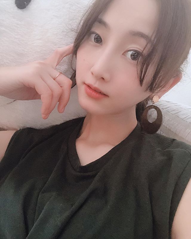 松井玲奈さん28歳 彼氏いない歴28年 どうすんだよこれ 松井玲奈さん28歳 彼氏いない歴28年 どうすんだよこれ