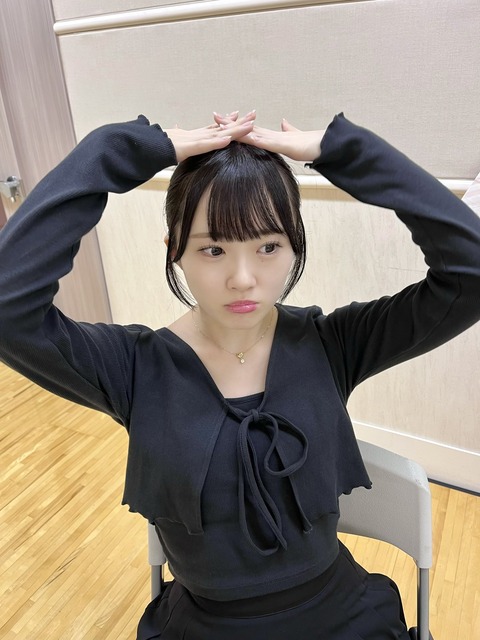 【AKB48】広報ずん「朝10時頃にとんでもなく嬉しいおしらせがあります」【山根涼羽】