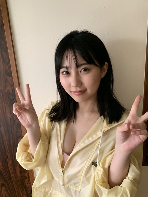 【HKT48】みくりんの谷間写真をBUBKA編集部が公開【田中美久】