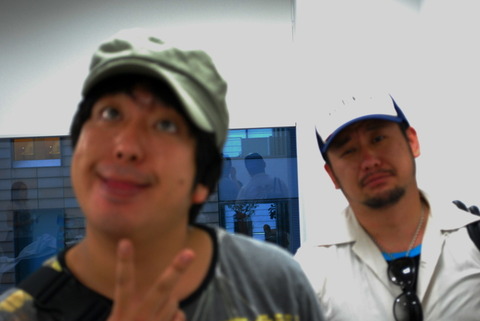 ケンコバと日村がNMB48と乃木坂46について語り合い号泣