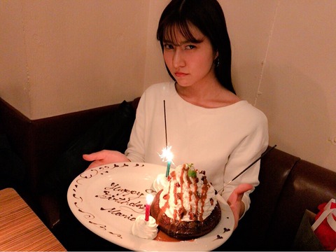 【悲報】AKB48阿部マリアさんの鼻がおかしなことになってるんだけど・・・