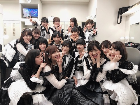 【AKB48】運営は何故単独でCDを出す勇気が出ないんだろうか?