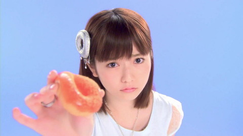 ぱるる「メロンパン?お遊びやってる暇ねーから」玲奈「…」