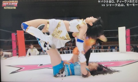 ゆりやんがプロレスドラマの撮影で大ケガ！AKB48はよく無事だったな