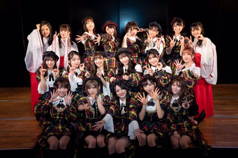 【AKB48】元日公演メンバー集合写真がコチラ