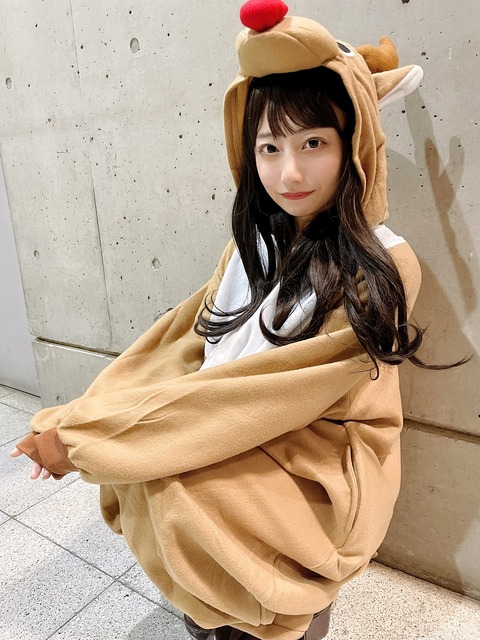 【AKB48】チーム8鈴木優香さん「クリぼっちの皆様無事に生きていますか?」