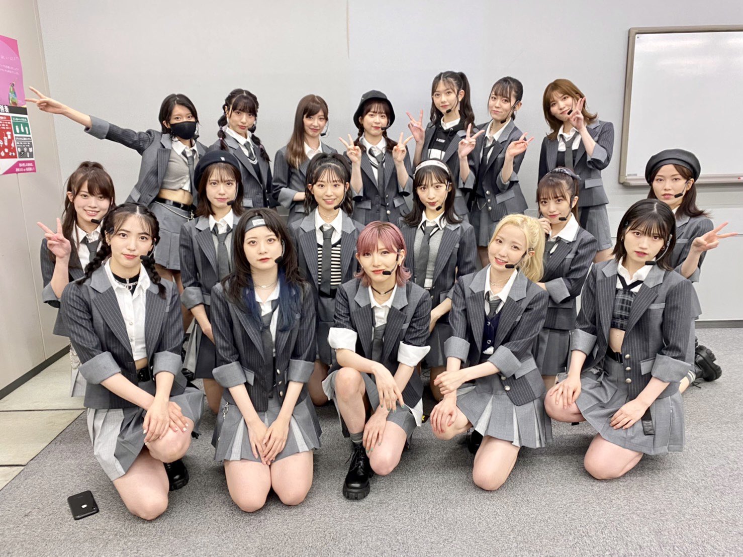 Akb48 選抜メンバーが3泊4日で新曲のmv撮影か ろいアンテナ Akb48 選抜メンバーが3泊4日で新曲のmv撮影か ろいアンテナ