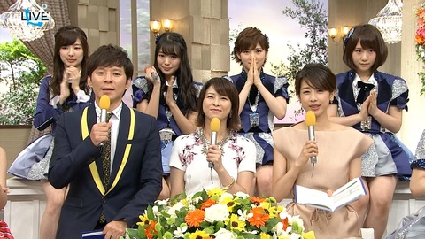 【AKB48】FNSうたの夏まつりで司会者の後ろに座ってる若手メンバーが可愛いと話題に