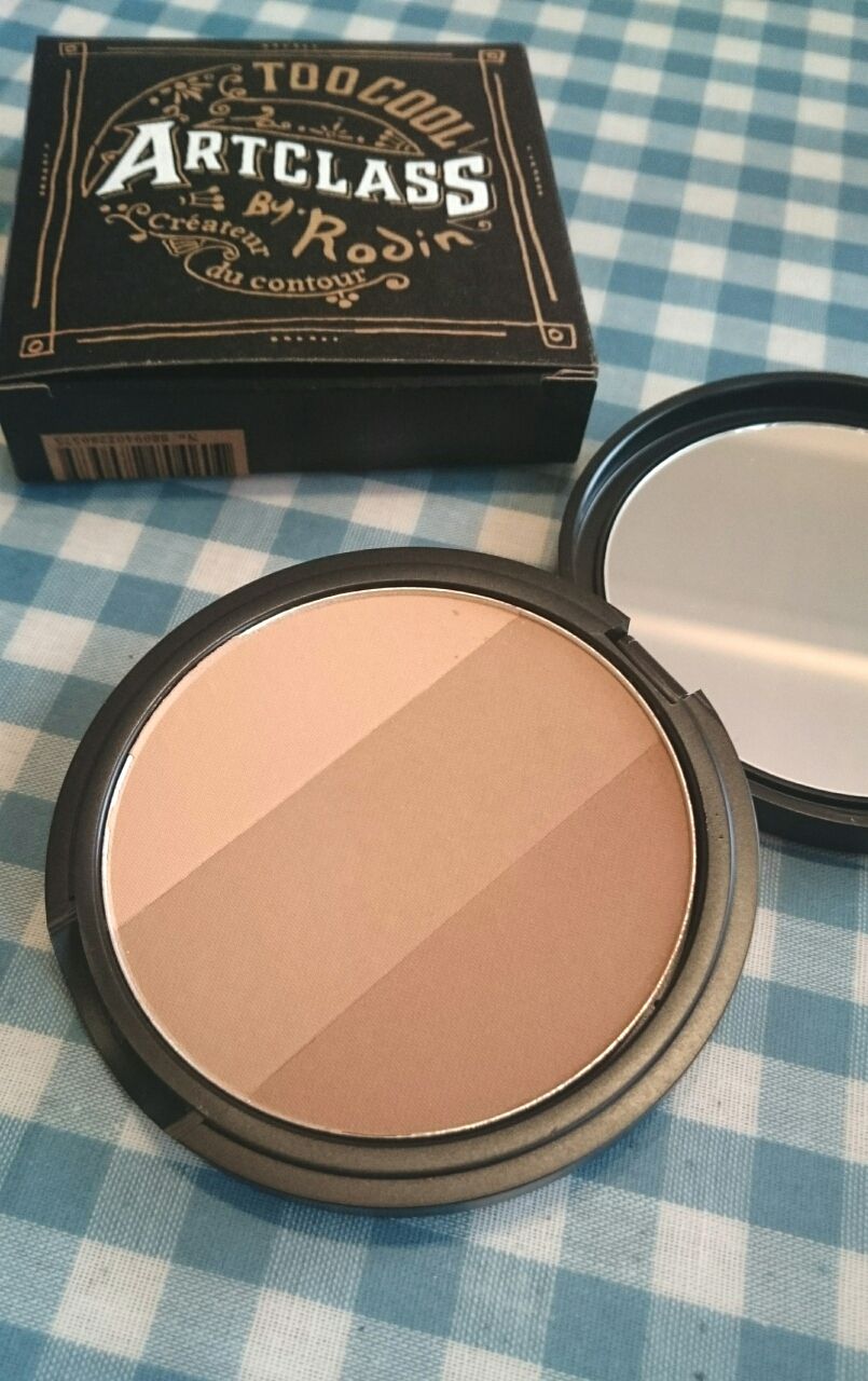 Too Cool For School のシェーディングパウダー My Life ーフラとハワイに恋してー