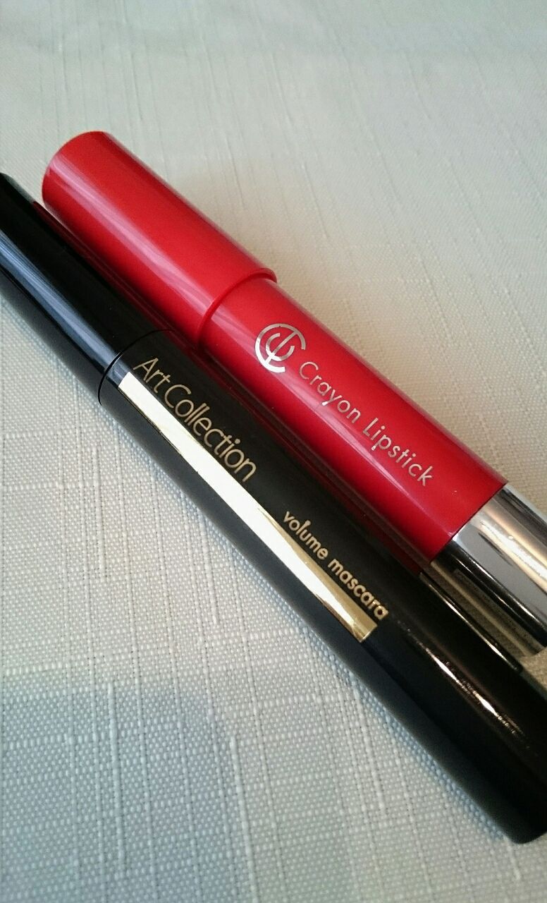 セリアの100円クレヨンリップ My Life ーフラとハワイに恋してー