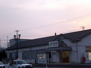 常磐線内郷駅100830