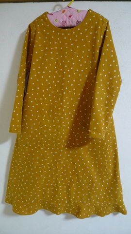 親子揃いの生地で 子供ワンピース ころりんの手作り手記