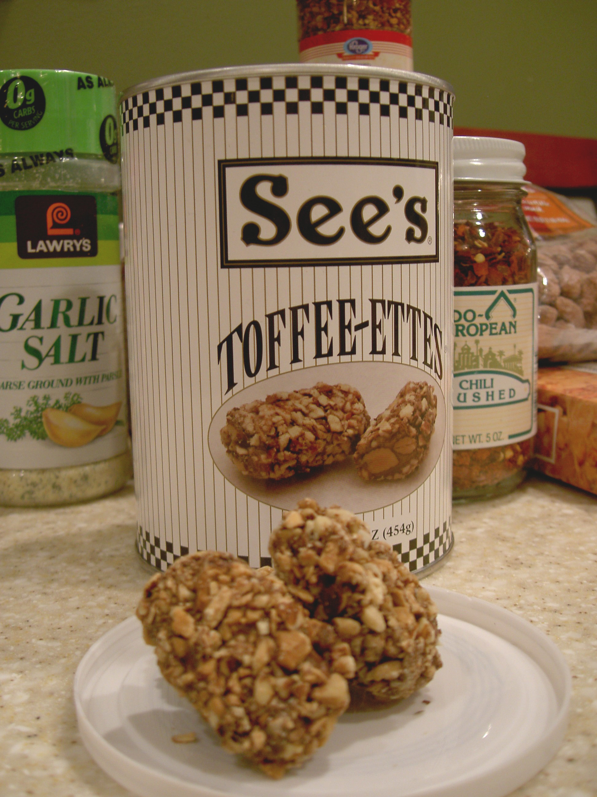 ちくわの時間。 See’s CandiesのToffeeettes