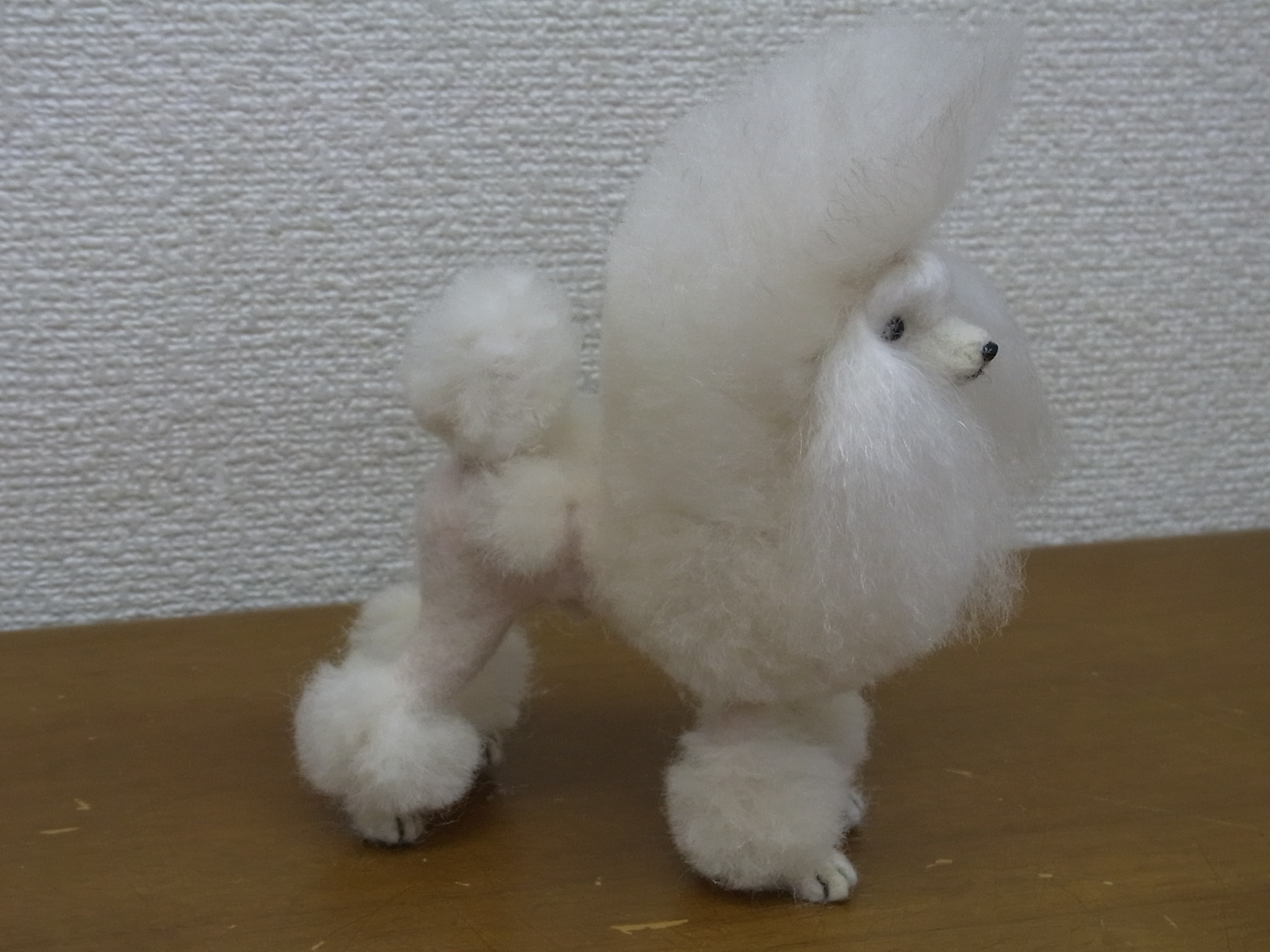 羊毛フェルト★白いトイプードル★コンチネンタルクリップ ショークリップ : ちまぎょろ獣医日記＆べにっき