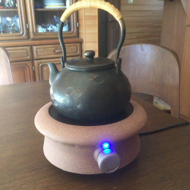陶作坊の新型「電陶茶爐」を使ってみる : 茶苗話