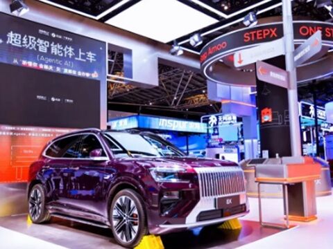 ［WAIC2026］千里科技：車を“自ら考えて動く具身運転化”へのキャプチャー