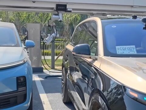 理想の無人で完結、自動充電機能で見る中国EVの進む方向性は?のキャプチャー