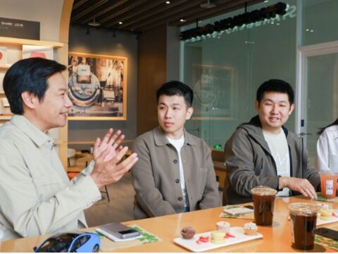 Xiaomi爆発力の源泉？CEOと新型SU7初期オーナー交流会とはのキャプチャー