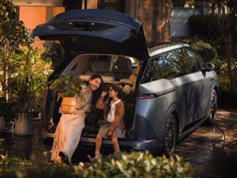 小鵬の新型高級ミニバン、中国MPVの常識を壊す使われ方とは?のキャプチャー