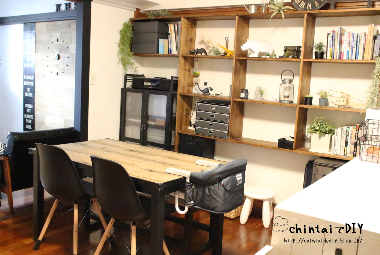 Diy テーブルへの壁紙の貼り方 その２ どらこの賃貸でdiy