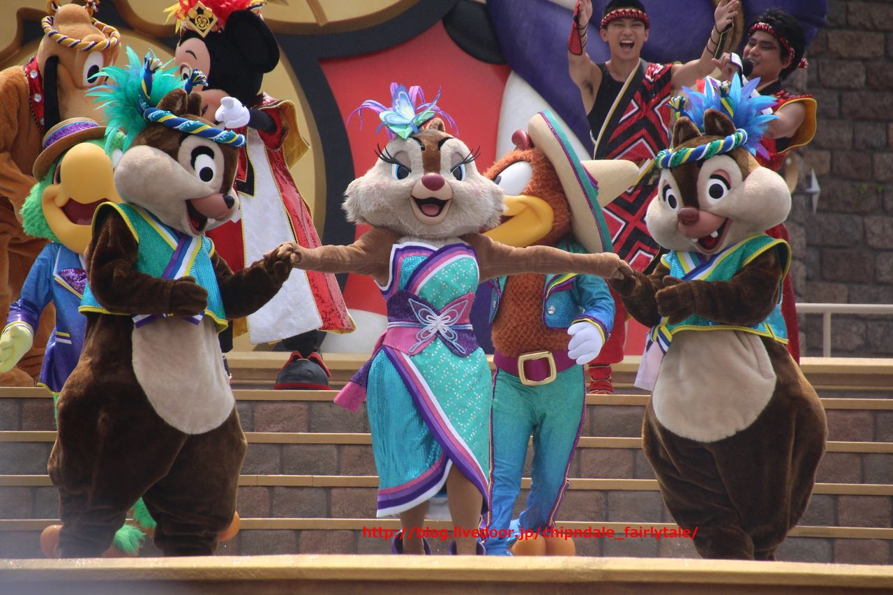 なぜ下手側にポジるのか Disneyと共に生きる チップとデールと共に なぜ下手側にポジるのか Disneyと共に生きる チップとデールと共に
