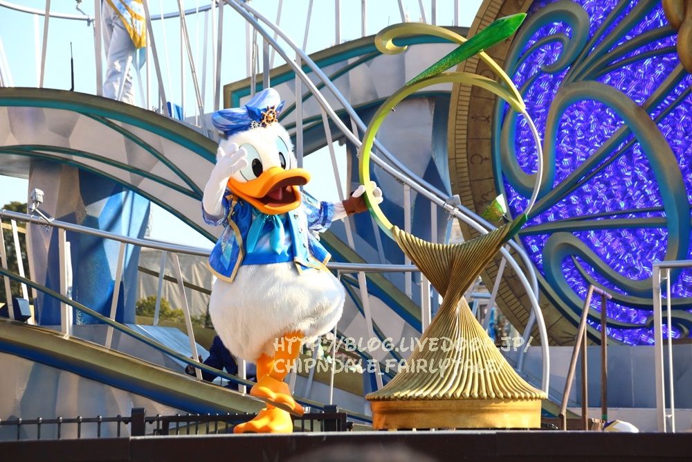 リメンバー 東京ディズニーシー15周年 ザ イヤー オブ ウィッシュ Disneyと共に生きる チップとデールと共に