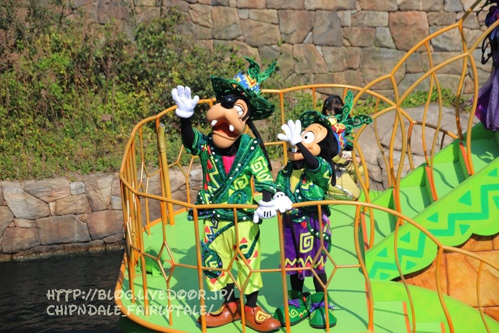 通称0番ポジ カイトポジで動画撮ったよ Disneyと共に生きる チップとデールと共に 通称0番ポジ カイトポジで動画撮ったよ Disneyと共に生きる チップとデールと共に