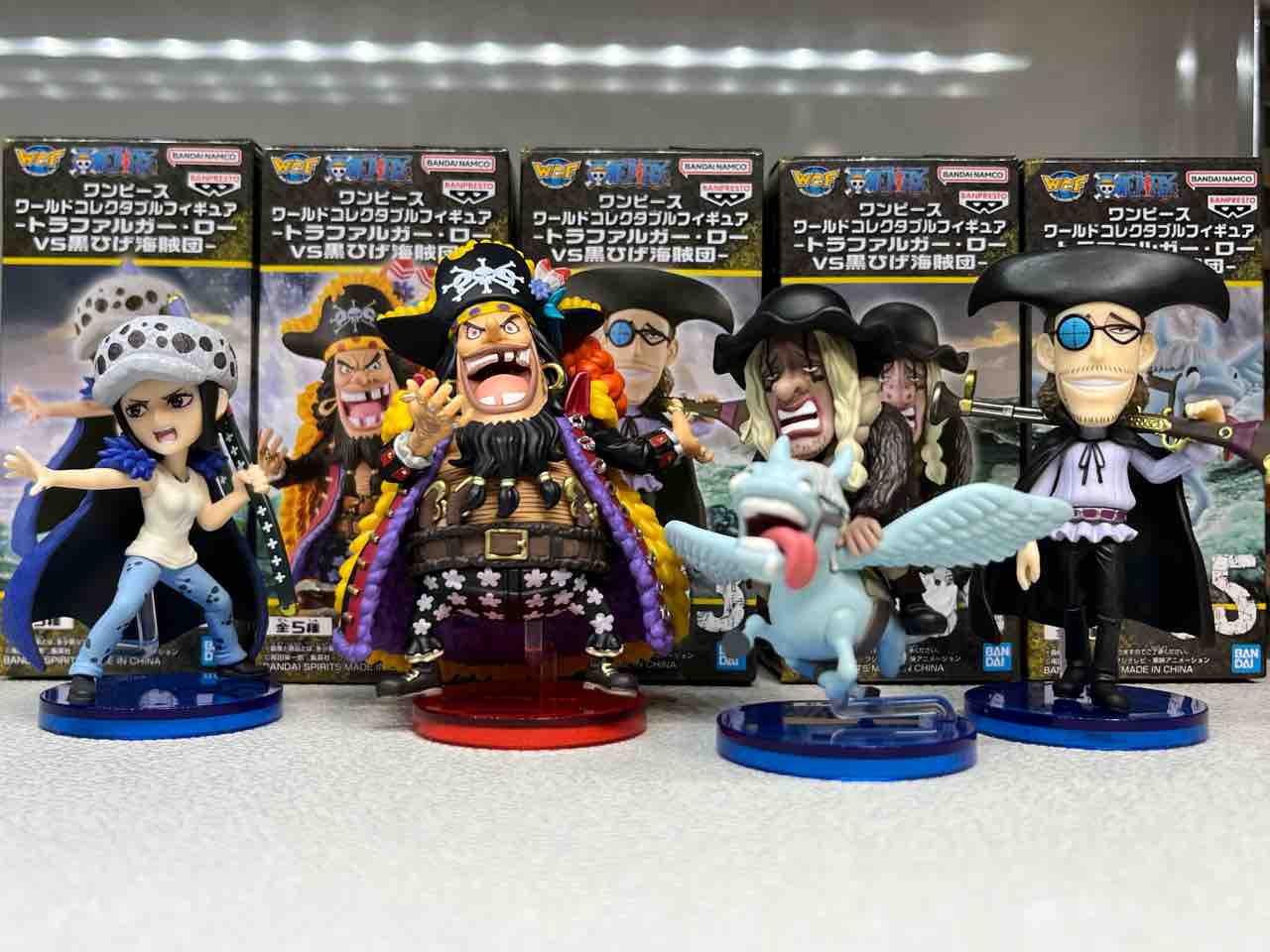 ワンピース ワーコレ -トラファルガー・ロー VS 黒ひげ海賊団 ワンピース ワーコレ -トラファルガー・ロー VS 黒ひげ海賊団