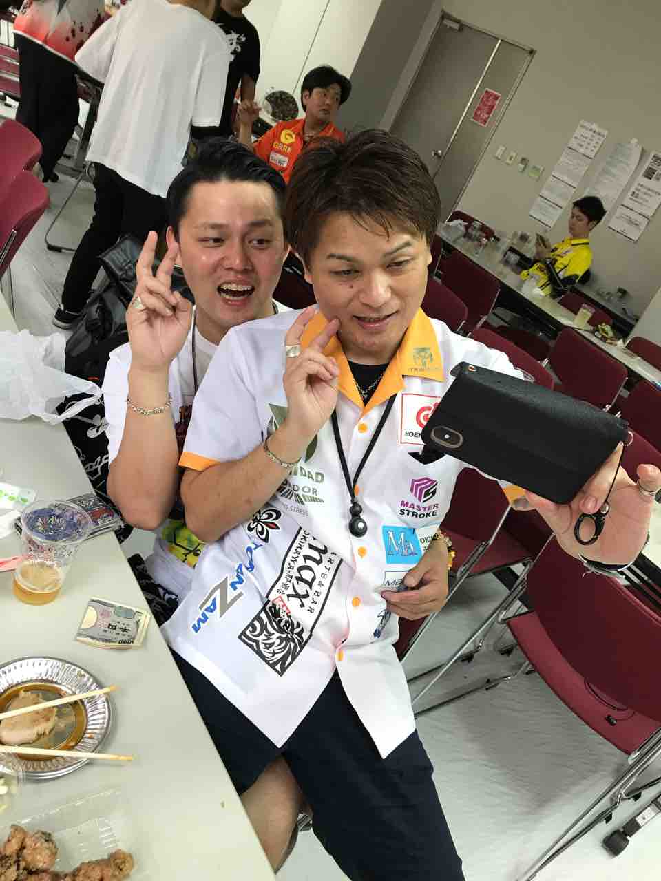 大城あかり 大城あかり ダーツお店 大城あかり 大城あかり ダーツお店