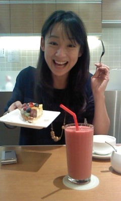 海保知里オフィシャルブログ「NYでなりゆ記」Powered by Ameba-P2010_1202_173702.JPG