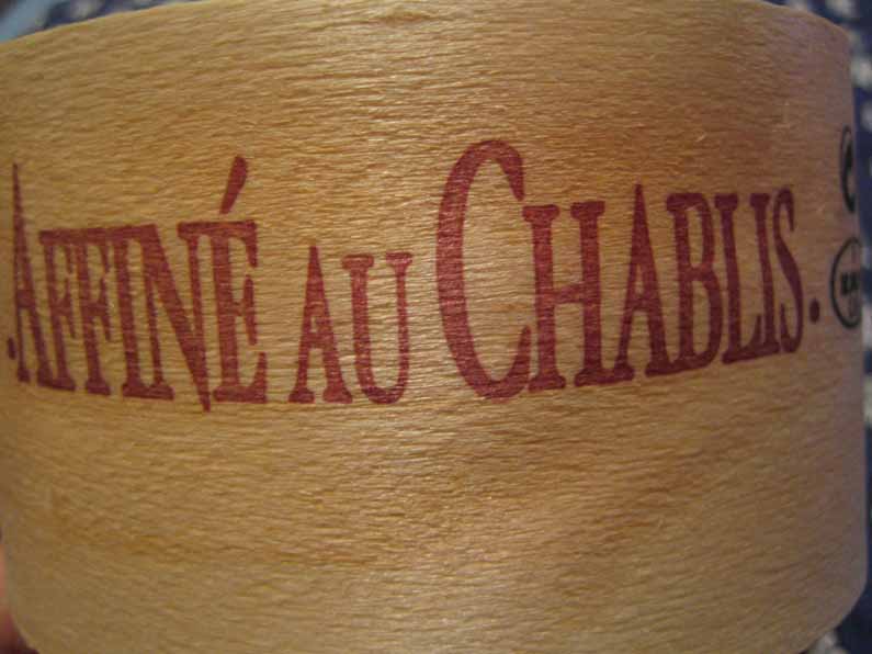 シャブリのマールで洗って熟成したチーズです Affine Au Chablis 心に美味しい食べ物探し シャブリのマールで洗って熟成したチーズです Affine Au Chablis 心に美味しい食べ物探し