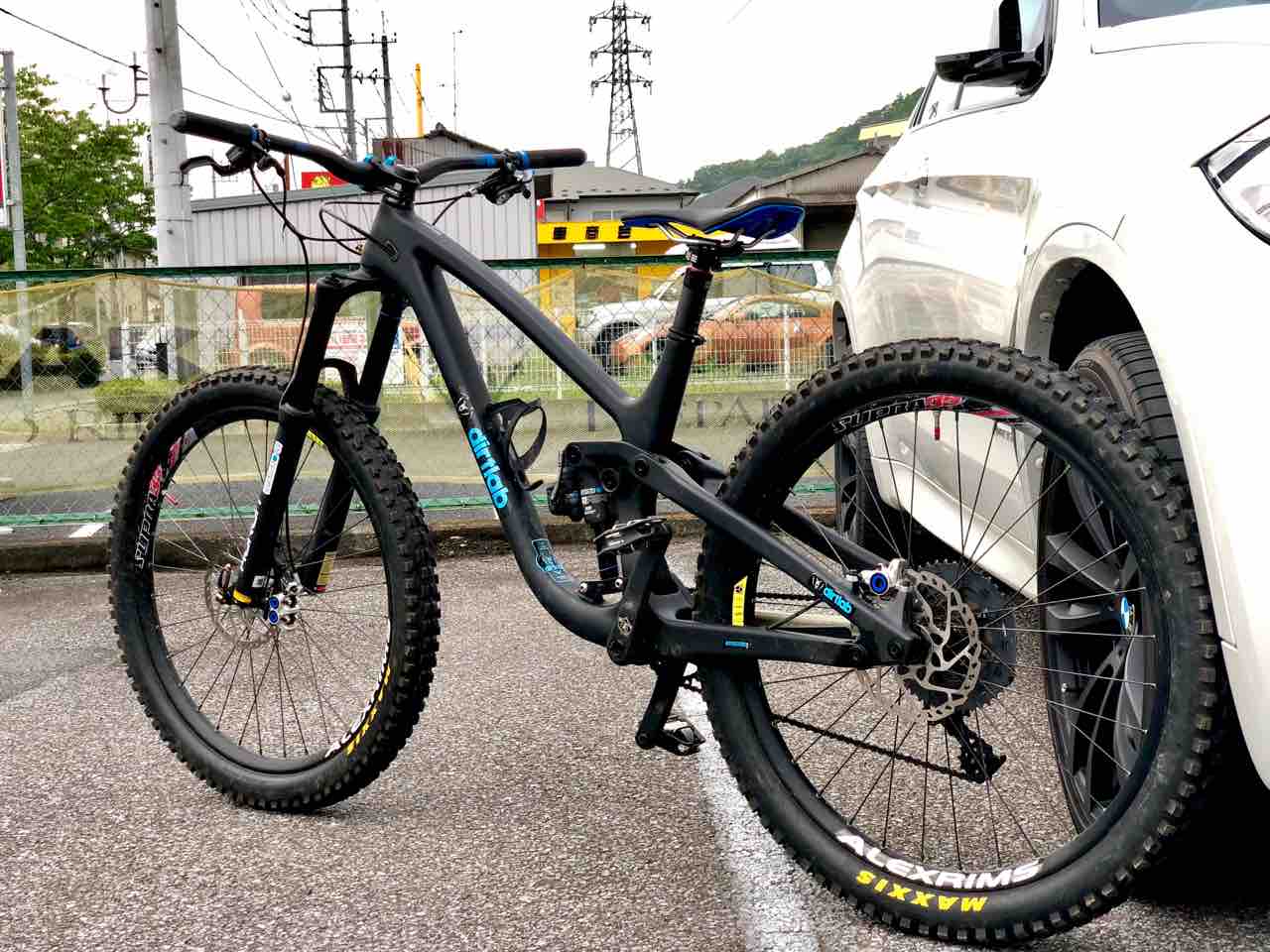 新型 SQUISH : MTB RALLY TEAM CHIYRACING 新型 SQUISH : MTB RALLY TEAM CHIYRACING