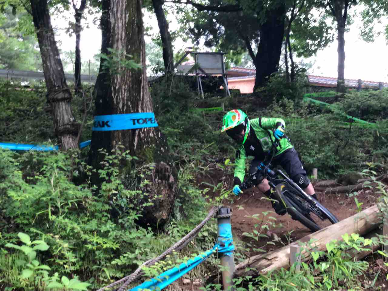 新型 SQUISH : MTB RALLY TEAM CHIYRACING