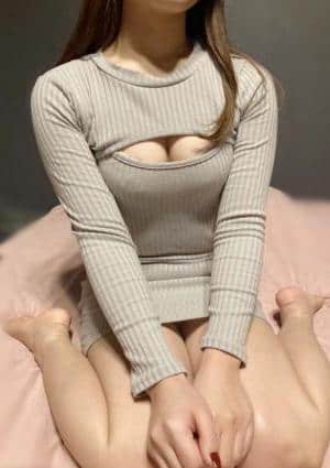 girl-0000006461-63df6c514f40a
