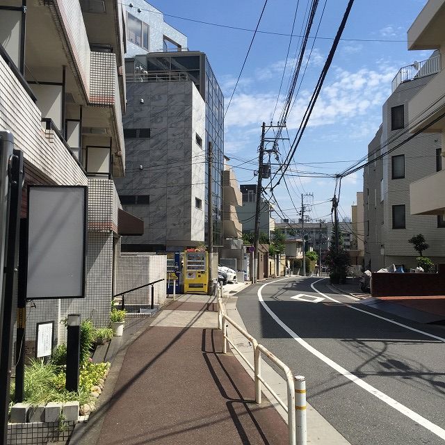 常盤台に『かわ屋』っていう博多の超有名店が8/29(月)に上陸！スゴイ鳥皮串がウリの焼き鳥屋さんらしい。 いた