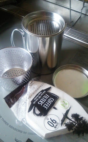 合計350円のろ過付きオイルポット ゆる家事でいこう