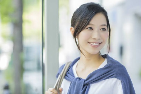 9483C478-09D0-407F-9EE7-528A4A6927BC