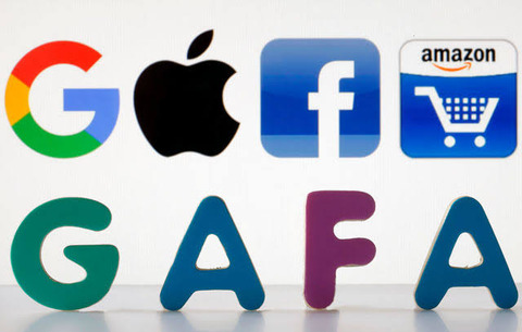 FFA6D9A1-C278-4D39-B19A-7C6A507A5DDD