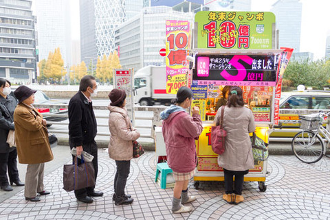 6FD900AF-3958-408B-A5A5-79A67B38B646