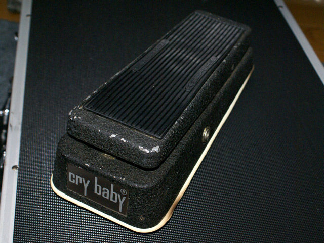 70年代 JEN CRYBABY 修理 & ちょいMOD : ツッカの名盤 70年代 JEN CRYBABY 修理 & ちょいMOD : ツッカの名盤