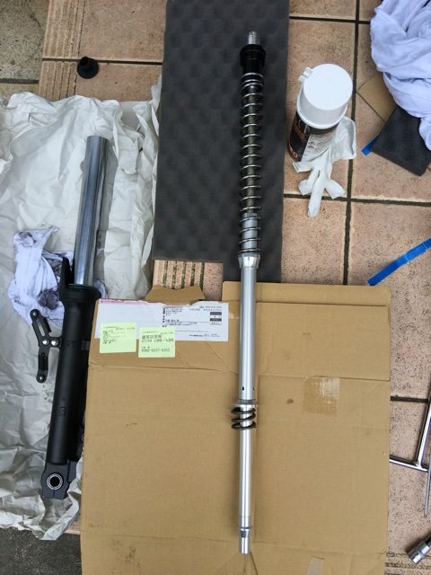 ブランド 新品 F25B315R マトリス MATRIS カートリッジキット F25R 15年-19年 BMW R1250R、R1200R JP店 Matris Matris:マトリス カートリッジキット F25R Monster1100